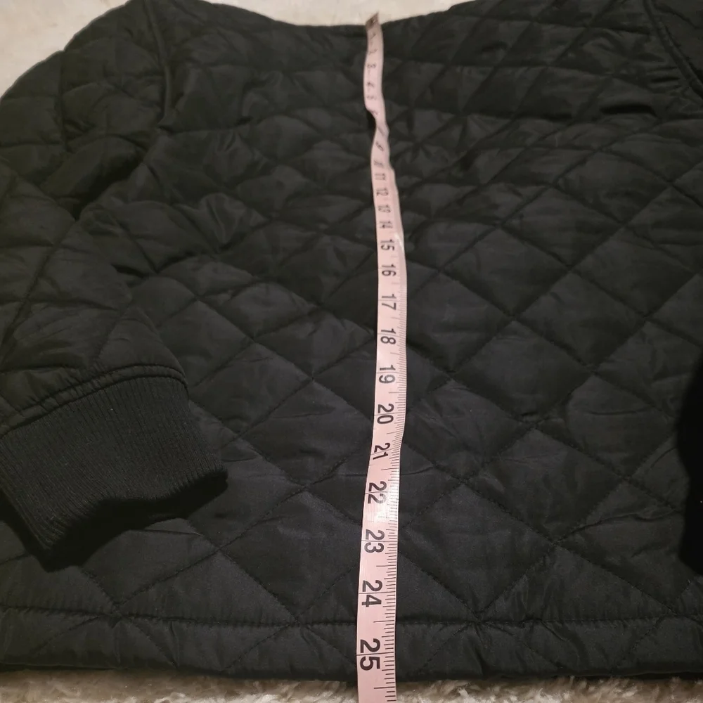 Banana Republic Womens Black Quilted Zipper/Snap Down Jacket Sz. S